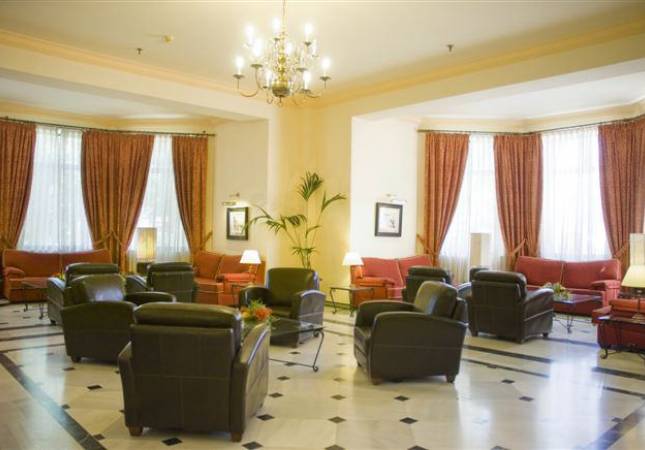 Ambiente de descanso en Gran Hotel Spa Marmolejo. El entorno más romántico con los mejores precios de Jaen